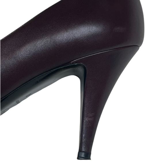 Chanel Bordeaux Leather Cap Toe Chain CC Charm Pumps 40 - Picture 7 of 11